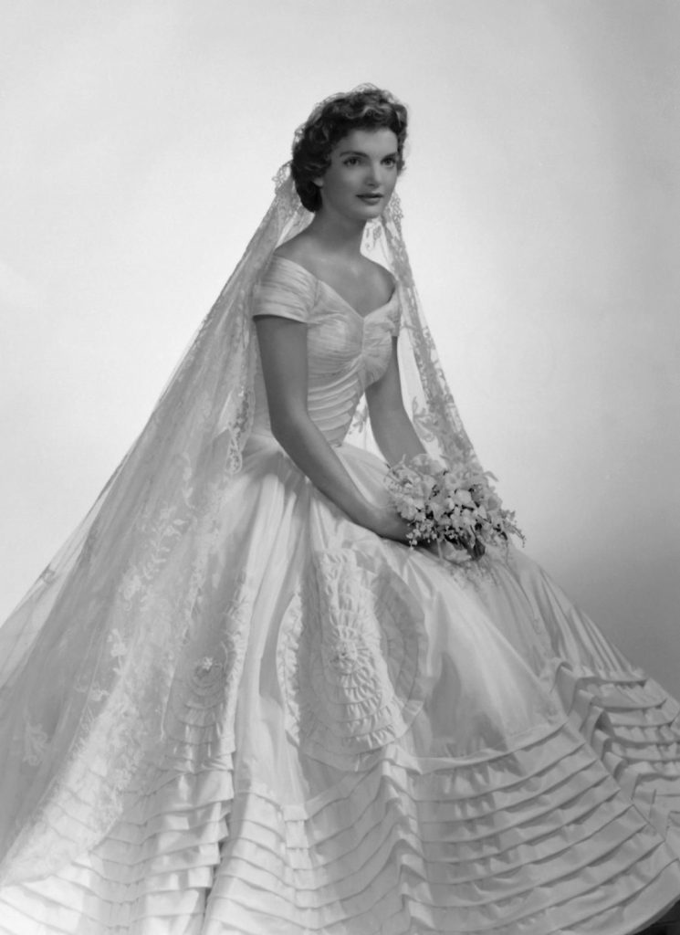 Os 10 vestidos de noiva que entraram para a história