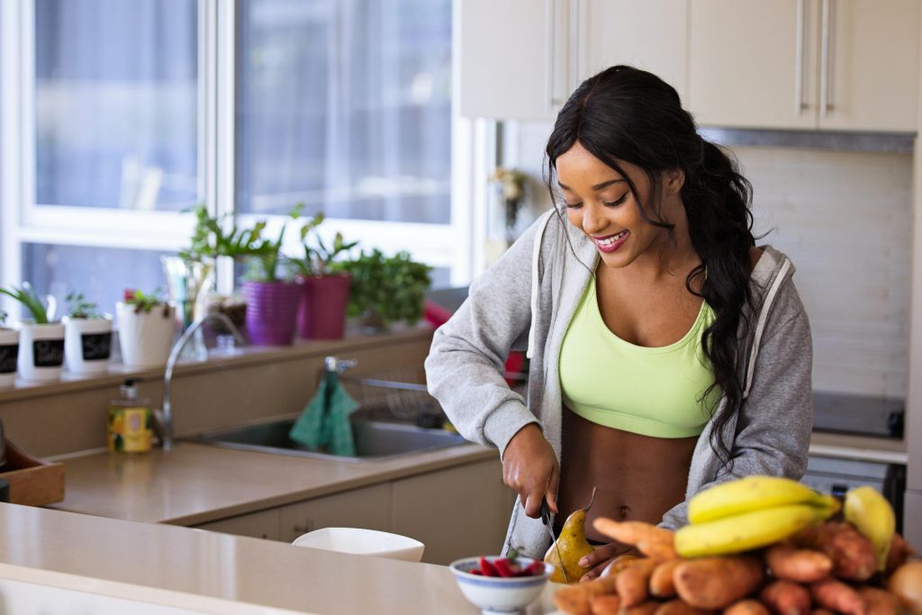 10 hábitos alimentares saudáveis e rápidos de se praticar