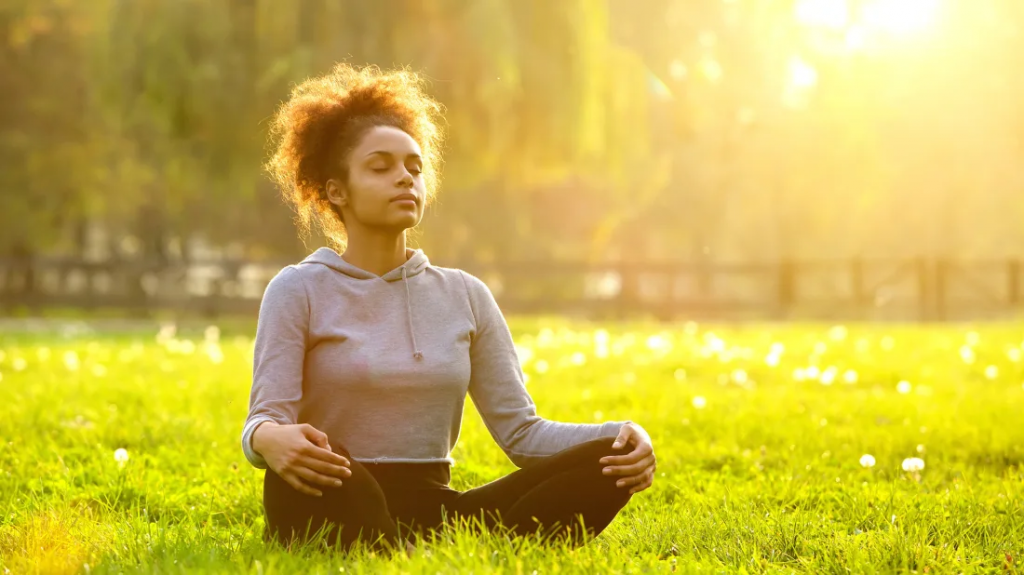 Pesquisa comprova: Meditar ajuda na ansiedade