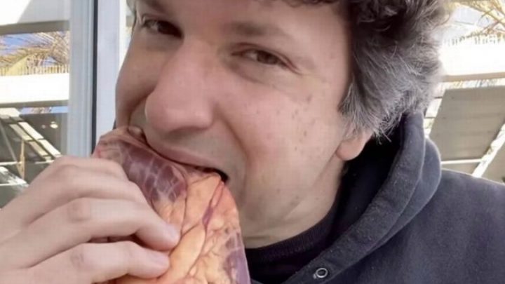 Homem come carne crua por 82 dias porque 'quer ver se vai sobreviver'