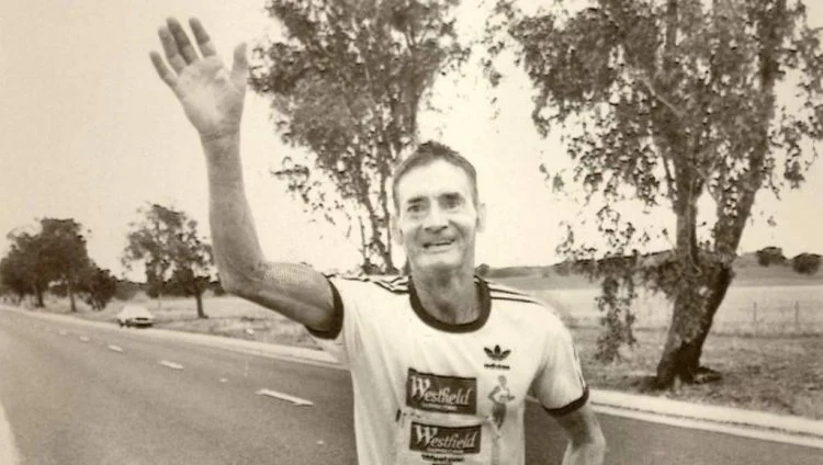 Cliff Young – O lendário agricultor de 61 anos que venceu uma ultramaratona